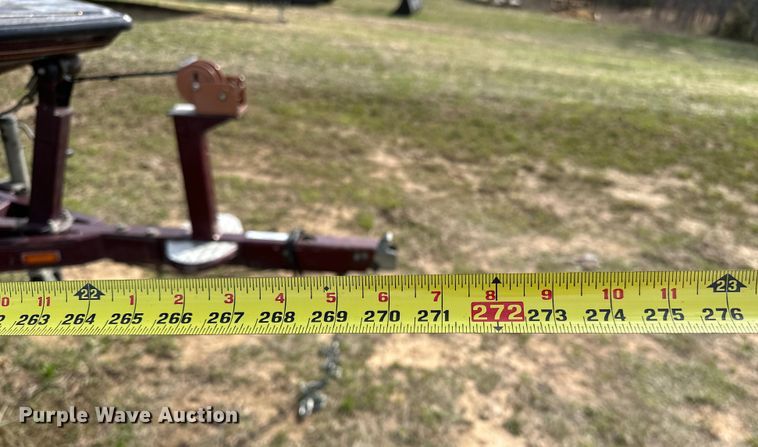 image for item OM9328 2004 Skeeter ZX250 boat