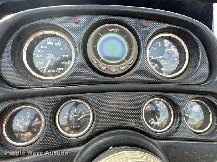 image for item OM9328 2004 Skeeter ZX250 boat