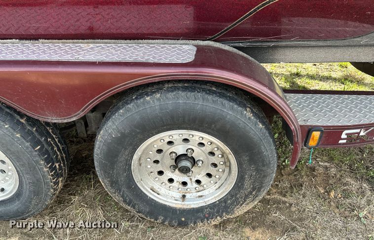 image for item OM9328 2004 Skeeter ZX250 boat