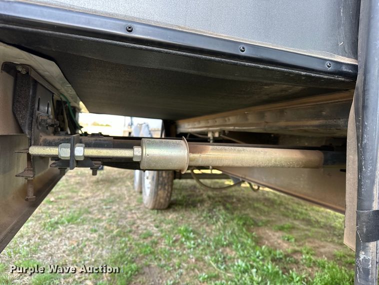 image for item OM9329 2016 KZRV MXT camper