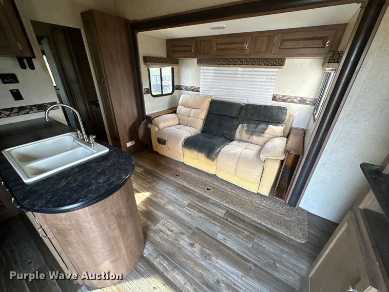 image for item OM9329 2016 KZRV MXT camper