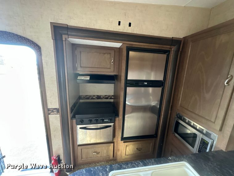 image for item OM9329 2016 KZRV MXT camper