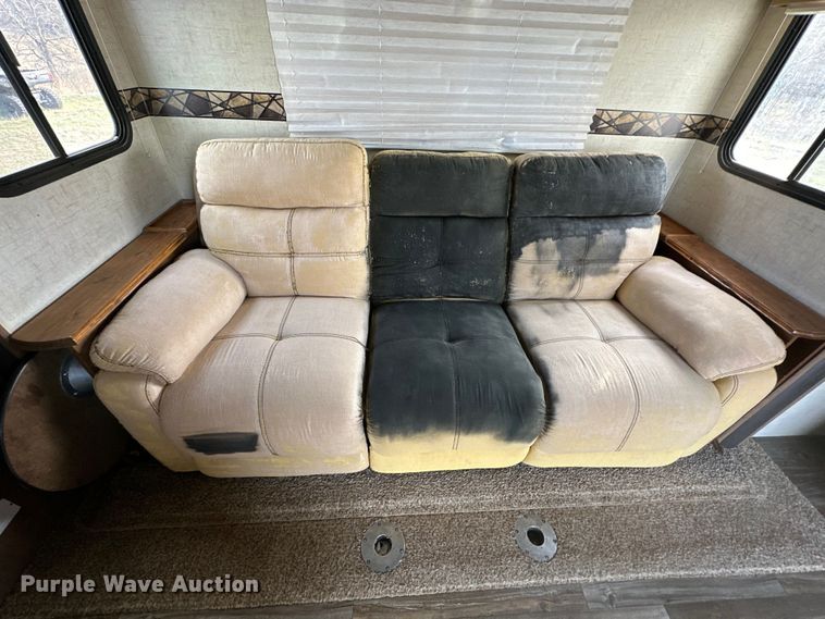 image for item OM9329 2016 KZRV MXT camper