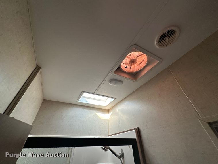 image for item OM9329 2016 KZRV MXT camper