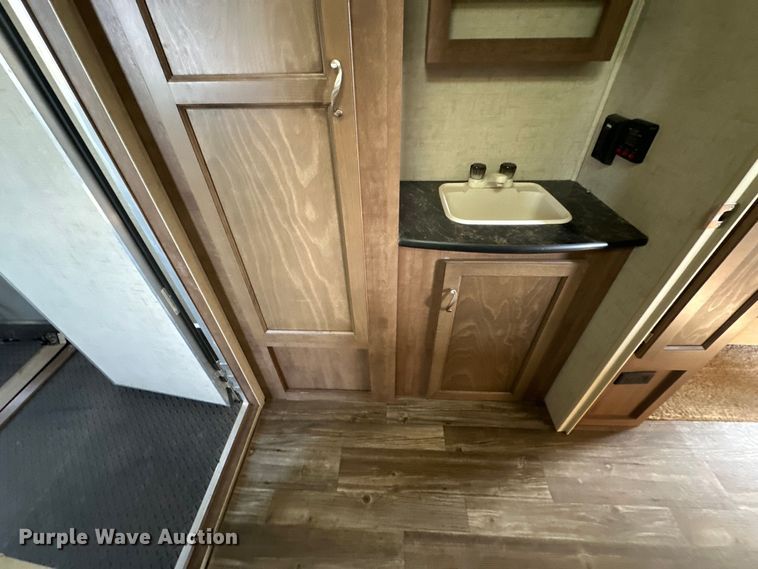 image for item OM9329 2016 KZRV MXT camper