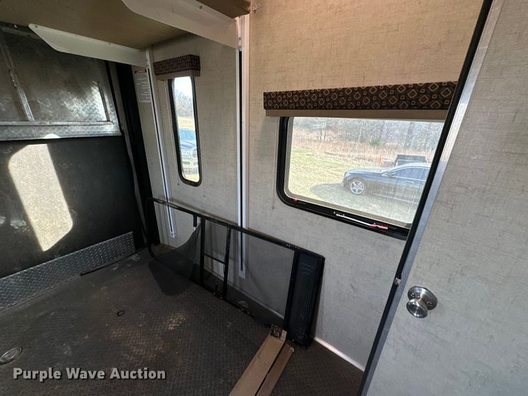 image for item OM9329 2016 KZRV MXT camper