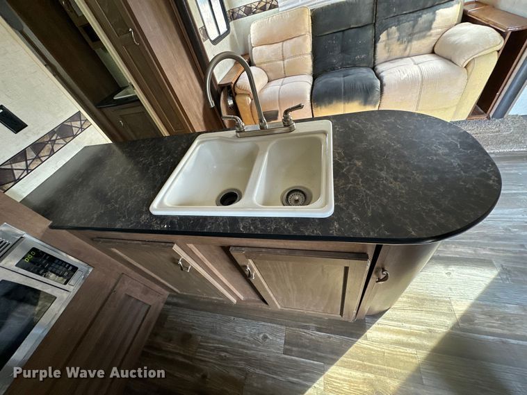 image for item OM9329 2016 KZRV MXT camper