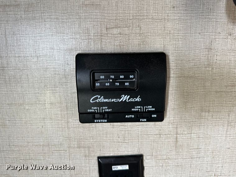 image for item OM9329 2016 KZRV MXT camper