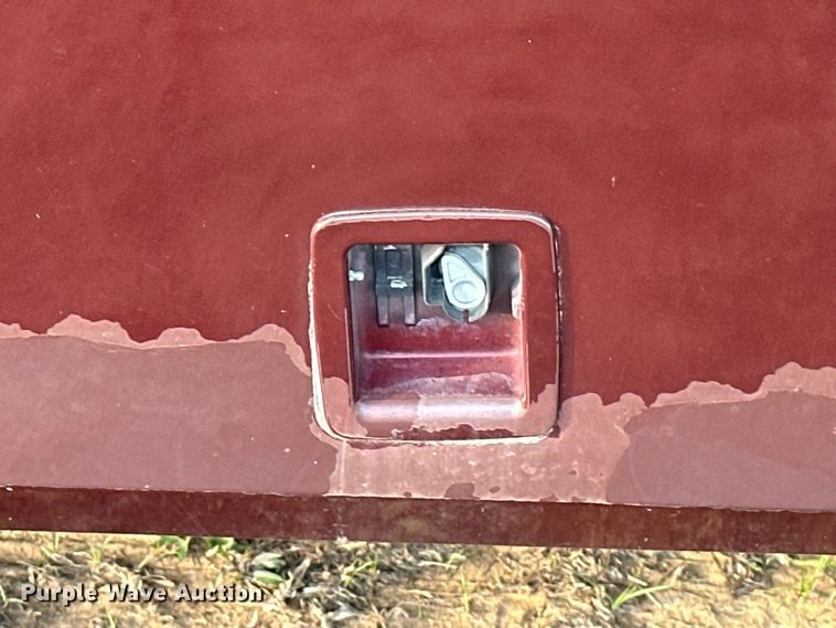 image for item OM9330 2000 Monaco  Diplomat Roadmaster R-2900 RV