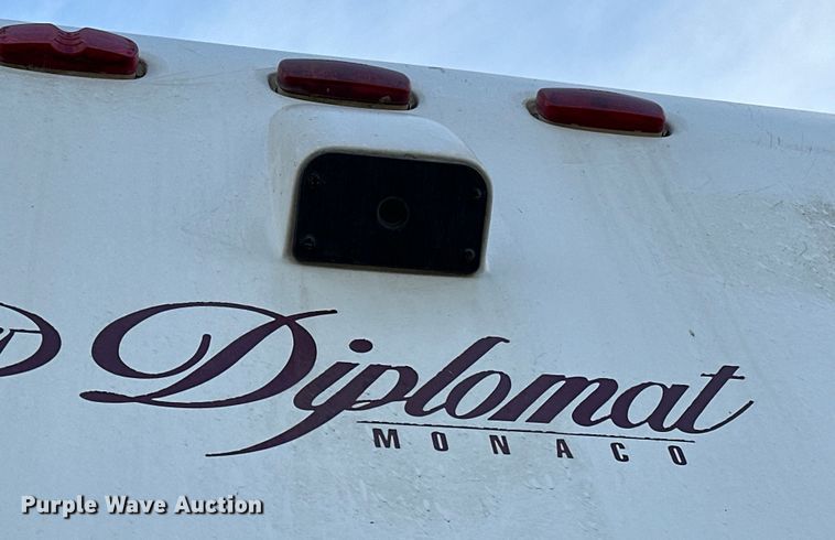 image for item OM9330 2000 Monaco  Diplomat Roadmaster R-2900 RV