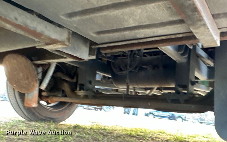 image for item OM9330 2000 Monaco  Diplomat Roadmaster R-2900 RV