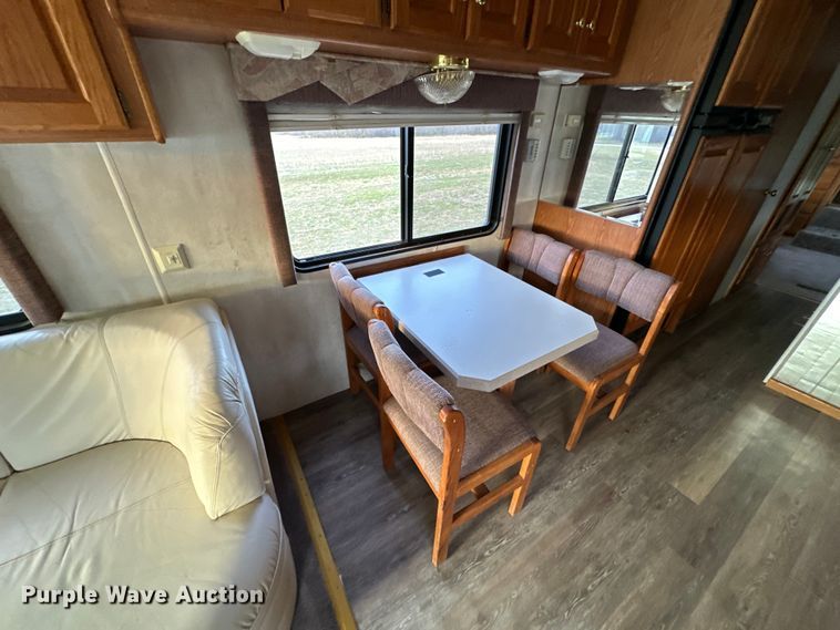 image for item OM9330 2000 Monaco  Diplomat Roadmaster R-2900 RV