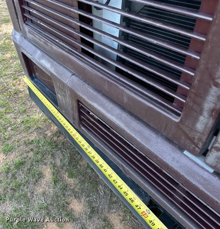 image for item OM9330 2000 Monaco  Diplomat Roadmaster R-2900 RV