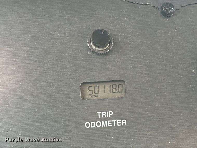 image for item OM9330 2000 Monaco  Diplomat Roadmaster R-2900 RV