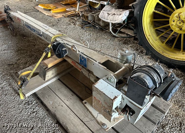 image for item OM9332 AutoCrane 3203 crane