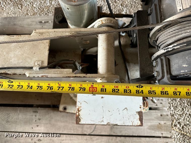 image for item OM9332 AutoCrane 3203 crane