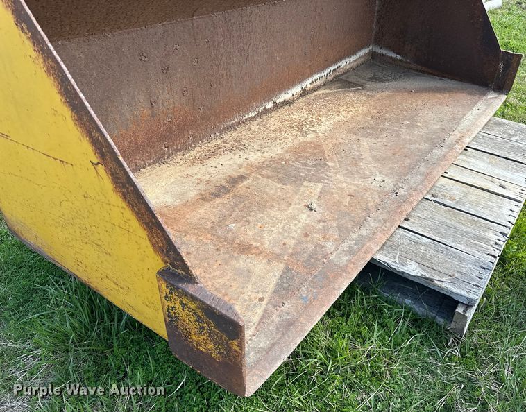 image for item OM9338 90