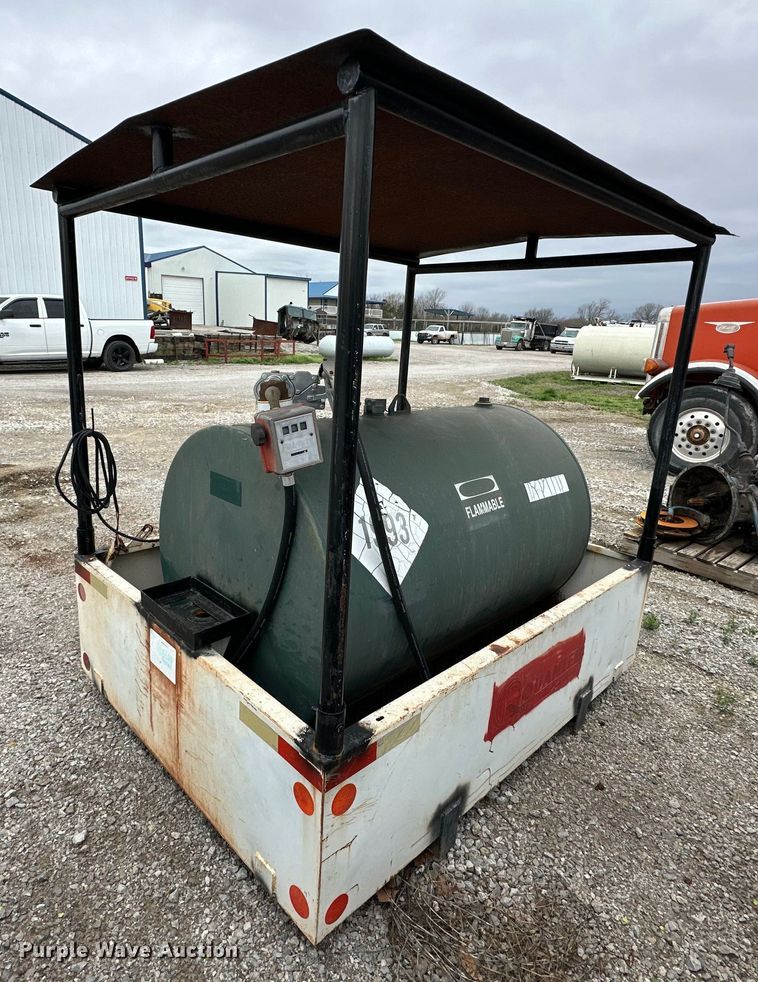 image for item OM9994 Diesel fuel tank