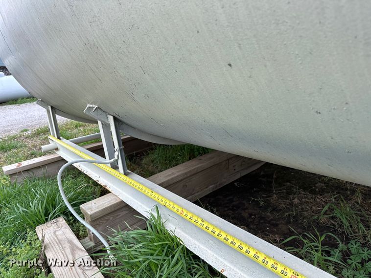 image for item OM9999 Diesel fuel tank