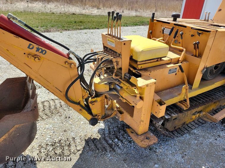 image for item DG0584 1976 Case TF700 trencher