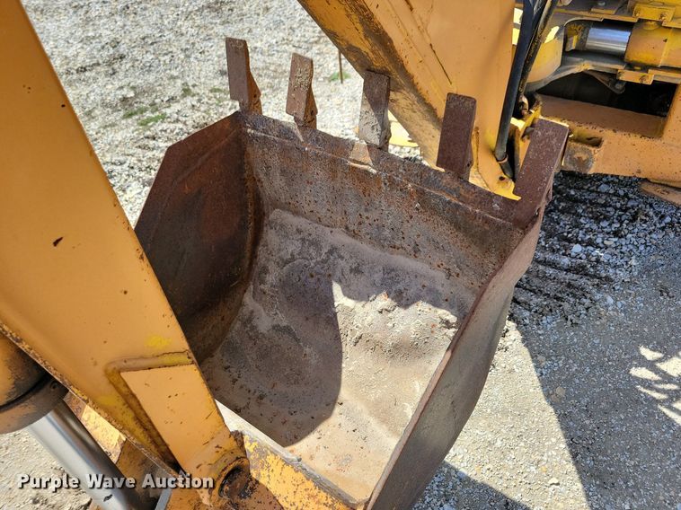 image for item DG0584 1976 Case TF700 trencher