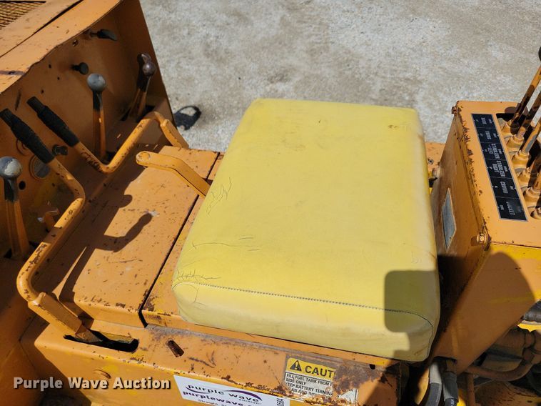 image for item DG0584 1976 Case TF700 trencher