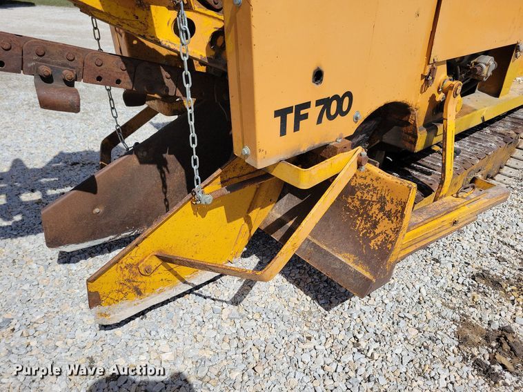 image for item DG0584 1976 Case TF700 trencher