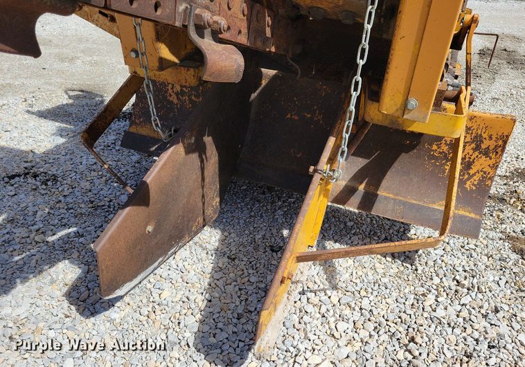 image for item DG0584 1976 Case TF700 trencher