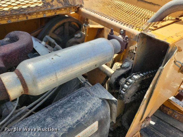 image for item DG0584 1976 Case TF700 trencher