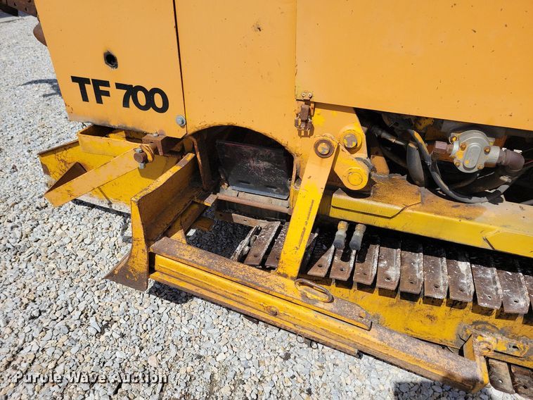 image for item DG0584 1976 Case TF700 trencher