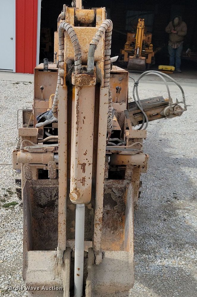 image for item DG0585 Case TF700 trencher