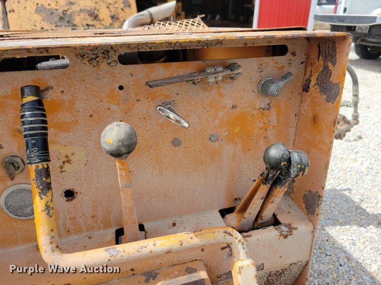 image for item DG0585 Case TF700 trencher