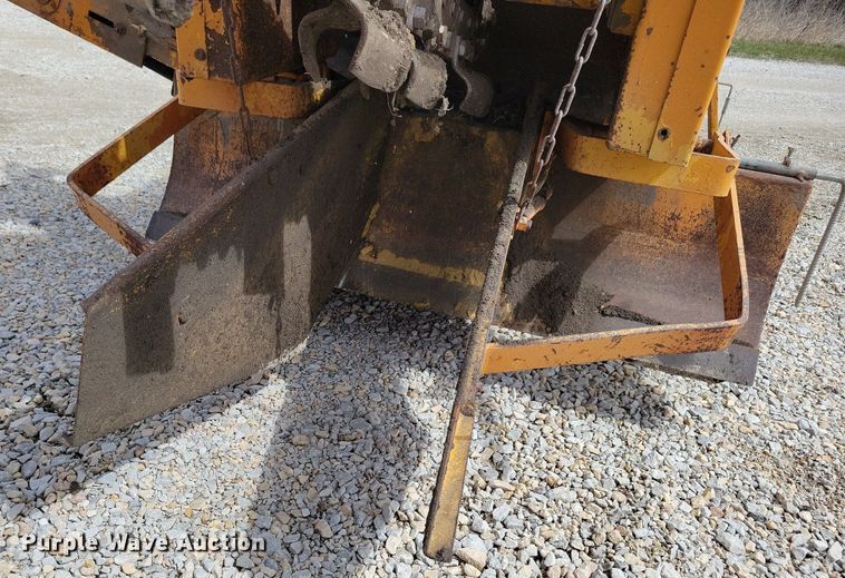 image for item DG0585 Case TF700 trencher