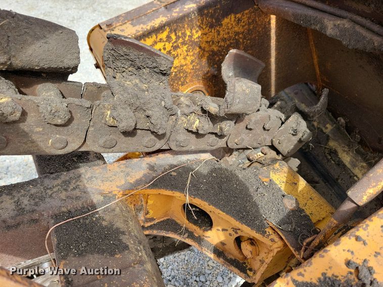 image for item DG0585 Case TF700 trencher