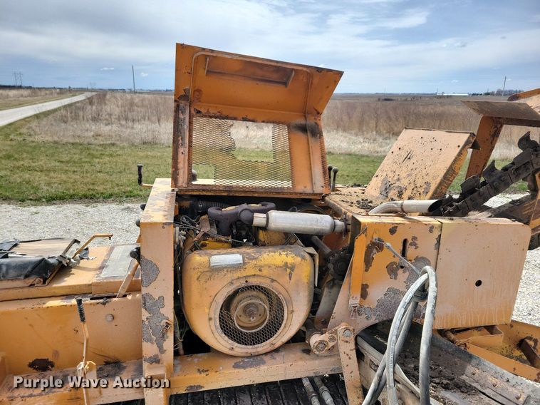 image for item DG0585 Case TF700 trencher