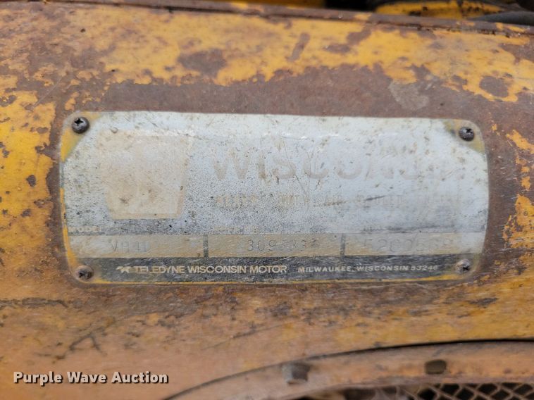 image for item DG0585 Case TF700 trencher