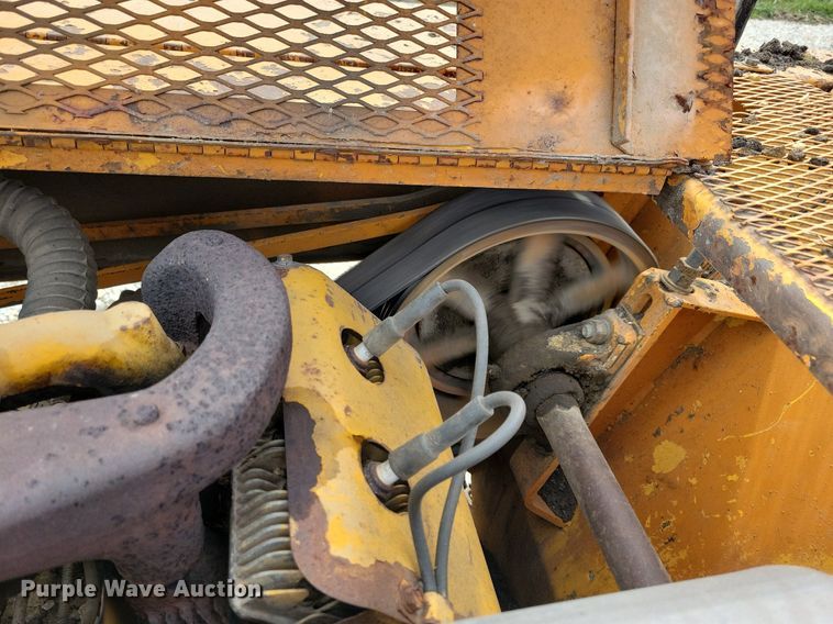 image for item DG0585 Case TF700 trencher