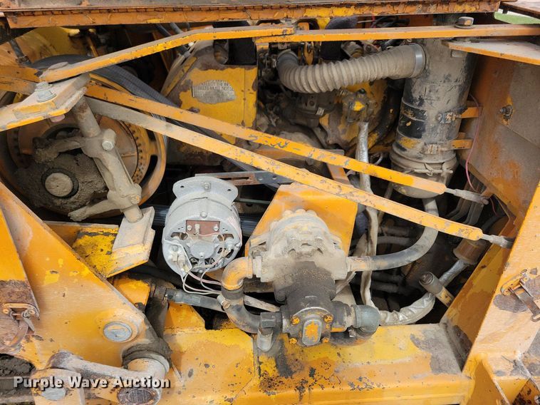 image for item DG0585 Case TF700 trencher