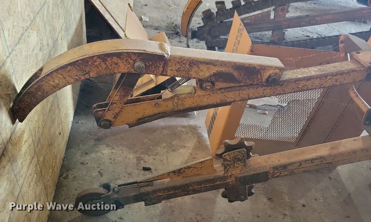 image for item DG0586 Case TF700 trencher