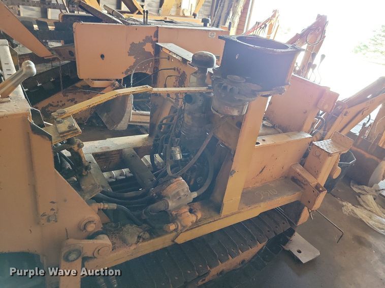 image for item DG0586 Case TF700 trencher