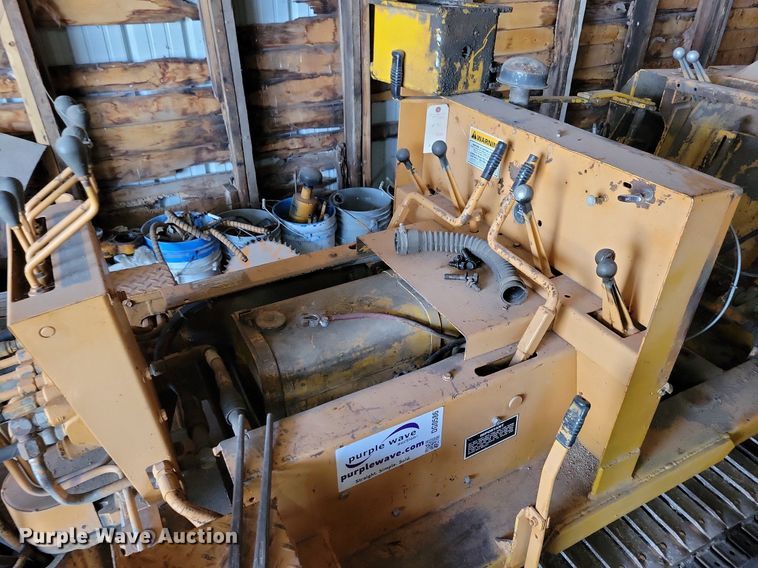 image for item DG0586 Case TF700 trencher