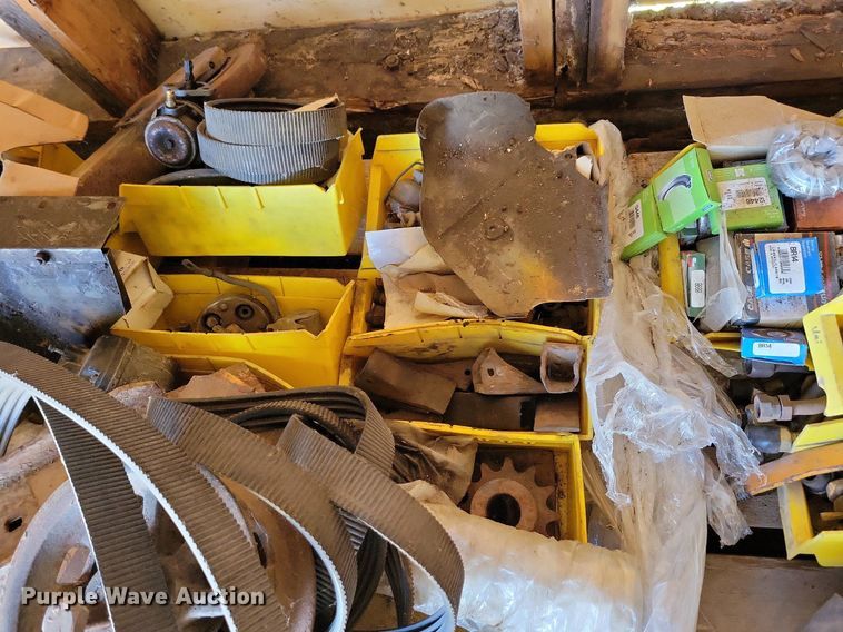 image for item DG0586 Case TF700 trencher