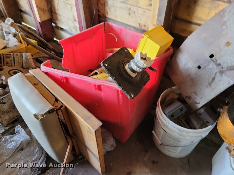 image for item DG0586 Case TF700 trencher