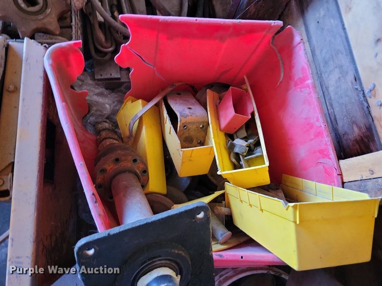 image for item DG0586 Case TF700 trencher