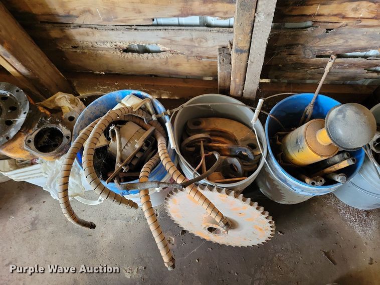 image for item DG0586 Case TF700 trencher