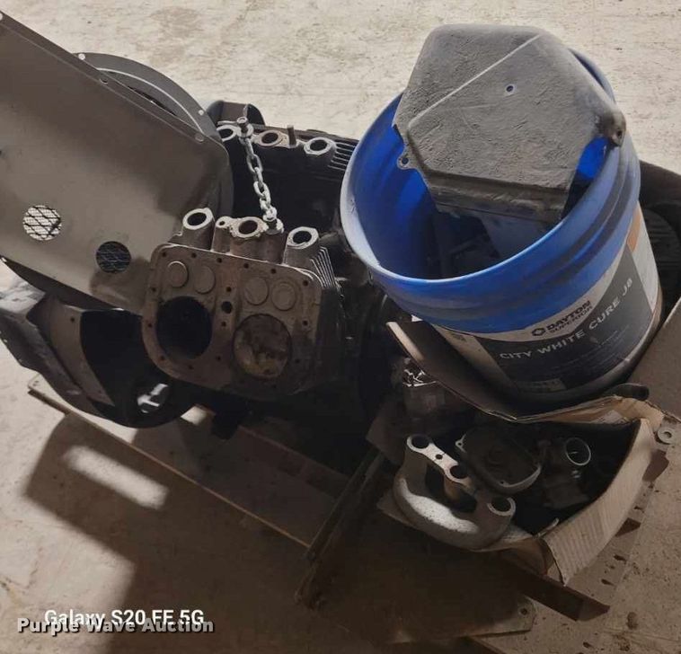 image for item DG0586 Case TF700 trencher