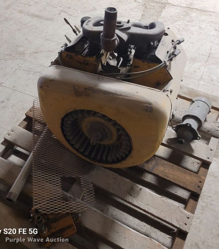 image for item DG0586 Case TF700 trencher