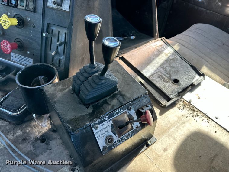 image for item DG4327 1985 Peterbilt 362 roll-off container truck