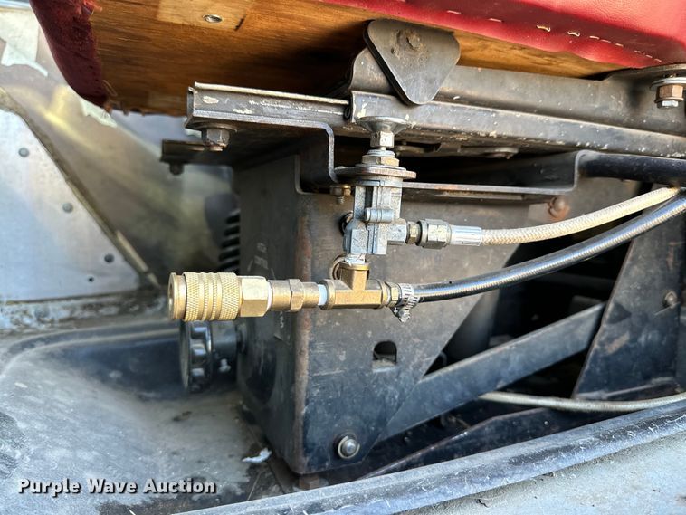 image for item DG4327 1985 Peterbilt 362 roll-off container truck