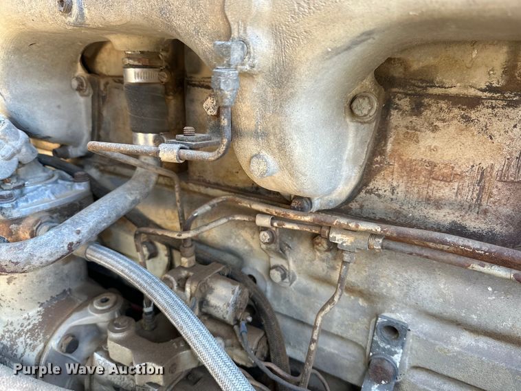 image for item DG4327 1985 Peterbilt 362 roll-off container truck